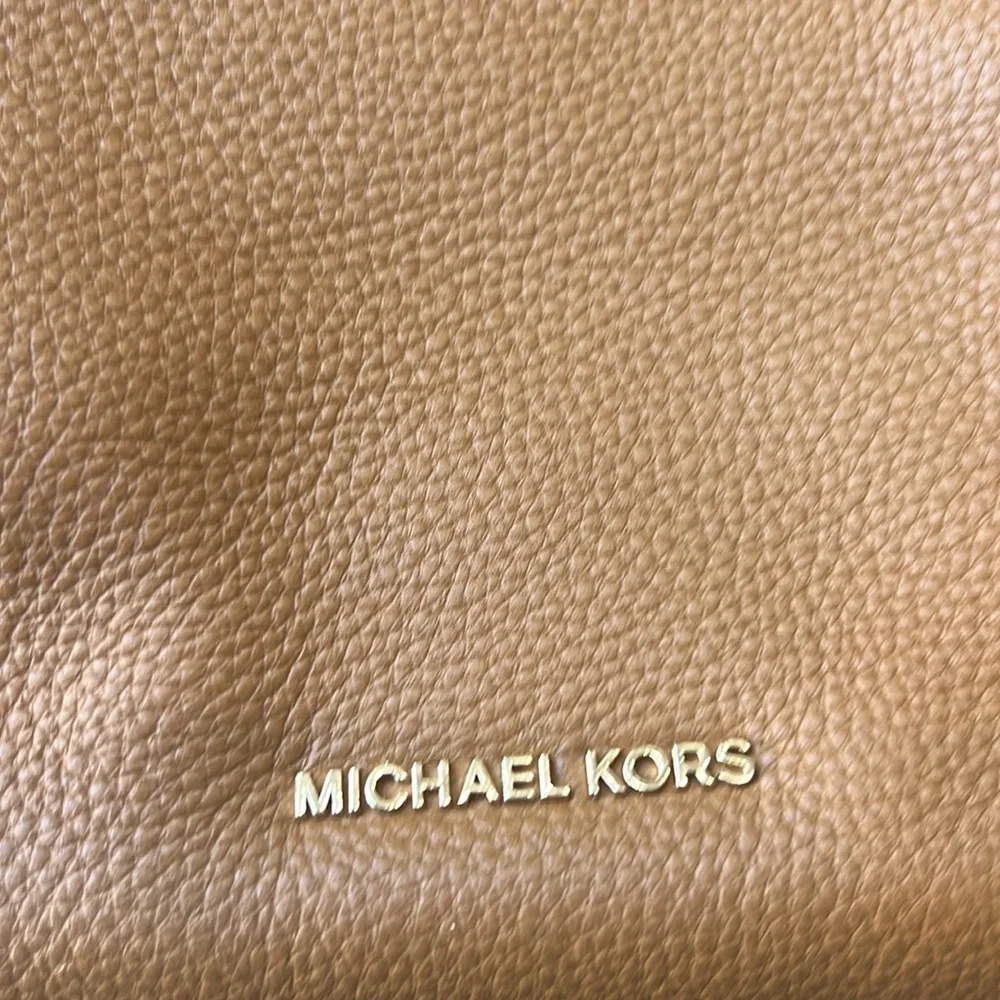 Michael Kors Purse Brown Raven Large Shoulder Bag Pebbled Leather - Picture 9 of 16